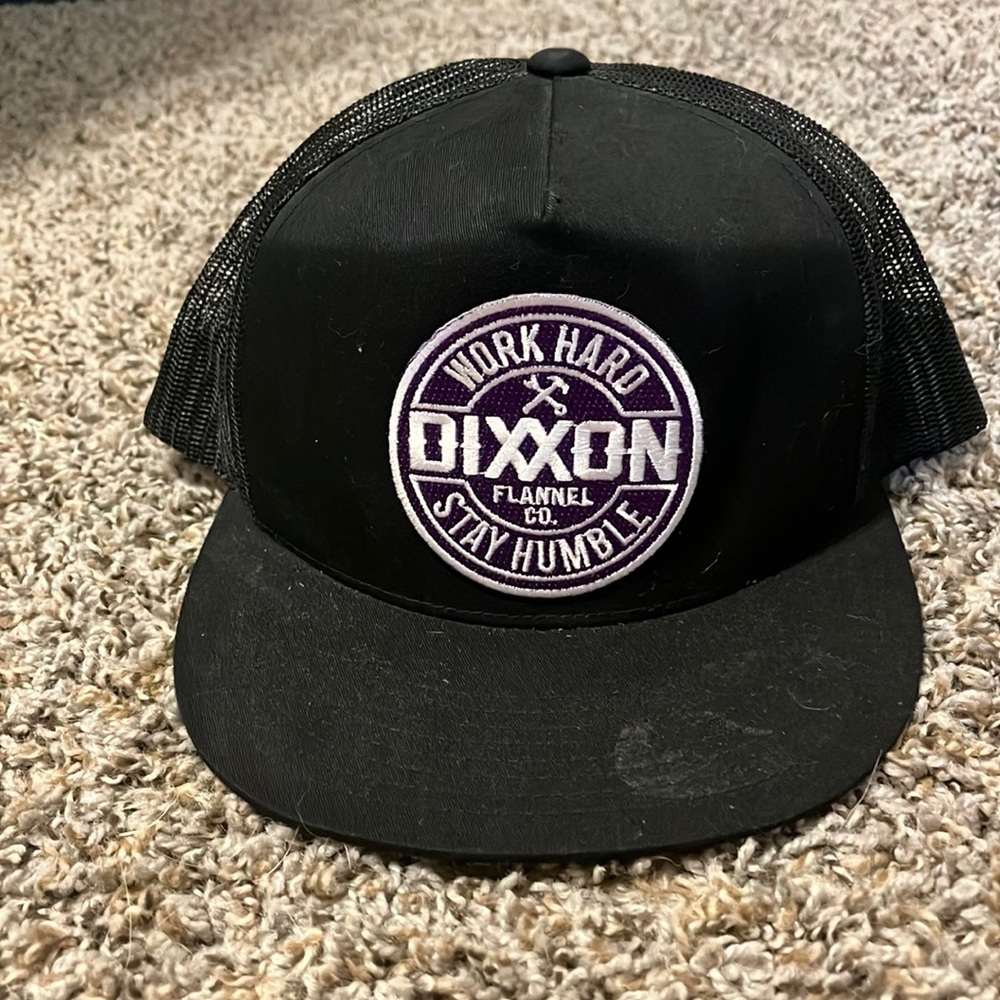 Dixxon Hat